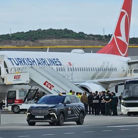 Heliza Helmi, Zizi Kirana antara 23 aktivis Malaysia selamat tiba di Istanbul