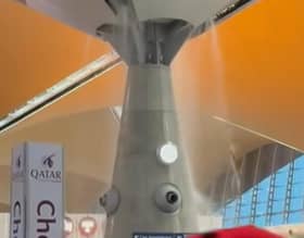 KLIA-வில் புயலால் கூரையில் இருந்து தண்ணீர் கசிவு 