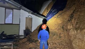 乌雪原住民村土崩损一民宅  一家三口及时逃生