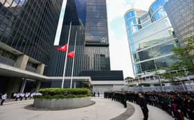 香港今日起降半旗三日   李家超与众官员默哀