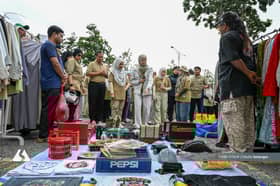 Tengku Permaisuri brightens car boot sale, offers personal collection from RM5
