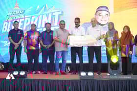 Business equipment assistance boosts income of Selangor’s small entrepreneurs