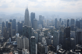 Malaysia's economy grows 5.2 y/y in Q3, in line with forecasts