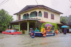 Banjir di Terengganu bertambah buruk, semua lapan daerah terjejas