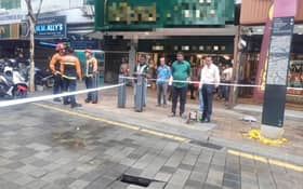 隆市印度清真寺路再地陷  封锁现场查明肇因