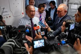 飞机小厨房召开记者会  安华高空答问凸显亲民