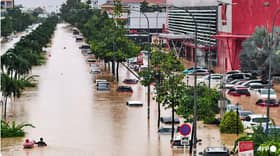 வியட்நாமில் வெள்ளப்பேரிடர் - மரண எண்ணிக்கை 16ஆக உயர்வு 