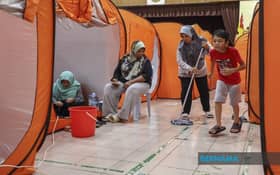 水退啦！直落昂国小疏散中心正式关闭