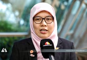 警员轿车坠落雪邦水沟   谢安宝：各方全力搜救！