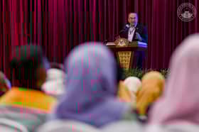 நாட்டின் ஒற்றுமையைப் பேணுவதில் முனைப்பு காட்டுவீர்- பிரதமர் அன்வார் வலியுறுத்தல் 