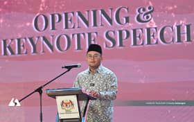 Amirudin hails lessons from Quran to face economic challenges