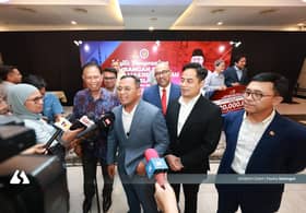 Rombakan Kabinet: Amirudin serah kepada PM, selesa kekal hingga akhir penggal