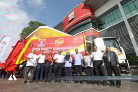 KDEB移交114辆新垃圾车   助力雪邦提升废物管理