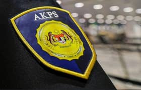 飞行护照：执法员涉嫌执勤违规延扣4天