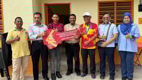 Tiga keluarga Orang Asli Pulau Indah terima rumah baharu, dibaik pulih - PDT Klang