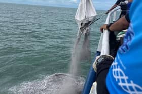 Jais lepaskan 30 tan abu al-Quran di perairan Pelabuhan Klang