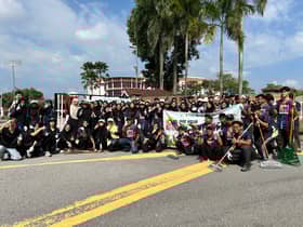 250 pelajar dan komuniti sertai One Hour Clean Up di Seksyen 17