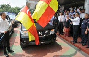 雪州启动第二波赈灾活动  484官员赴丹州清理灾区