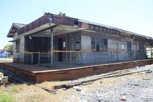 沙白县议会查封违建民宿