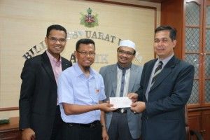 Selangor gives RM200,000 for Kelantan post-flood education aid