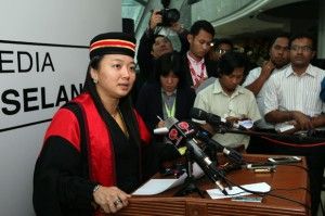 巫统委协调官替代反对党领袖  杨巧双：雪州议会不承认