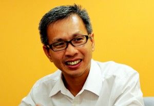 潘俭伟促总警长卡立避嫌 退出教堂被逼拆十字架案