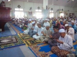 Selangor contributes RM50,000 to upgrade the Kg Mengkuang Mosque