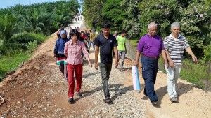 居民忧臭味引苍蝇 促取消吉粦养鸡场计划