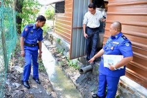 5 illegal stalls asked to stop trading