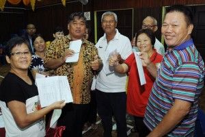 两新村74户华裔受惠  乌雪222户圆地契梦