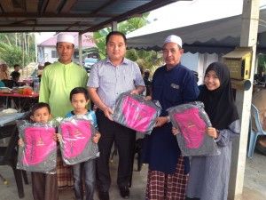 雪政府续发佳节购物劵  黄瑞林：减轻人民负担