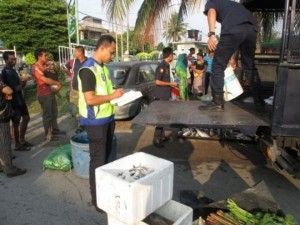 MPAJ seizes foreigners' stalls