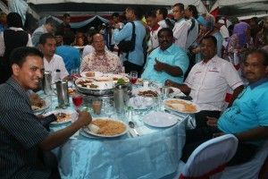 Topple Najib mid-administration