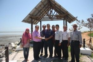 要看蓝眼泪  请留宿适耕庄！