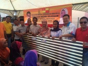 Selangor aids Sabah fire victims that have been neglected for 2 months