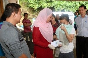 Kinabalu mountain guide's desire for a wedding unfulfilled