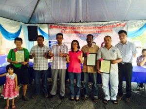 终结20年苦等  303户喜获住用证