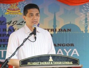 Azmin: No conspiracy of wanting to topple Najib