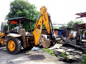 Three premises demolished, failed to comply with MPK Act 133