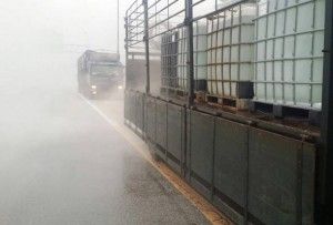 Nitric acid spill, extraordinary traffic congestion