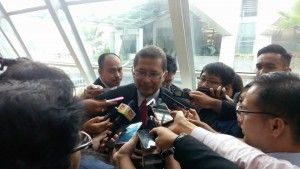 续留州阁为民服务       雪伊党促关注财案