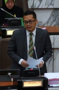 雪大学录取独中生       聂纳兹米：未遇阻