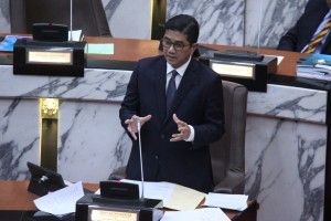 斥媒体炒作水费课题        阿兹敏：或采法律行动