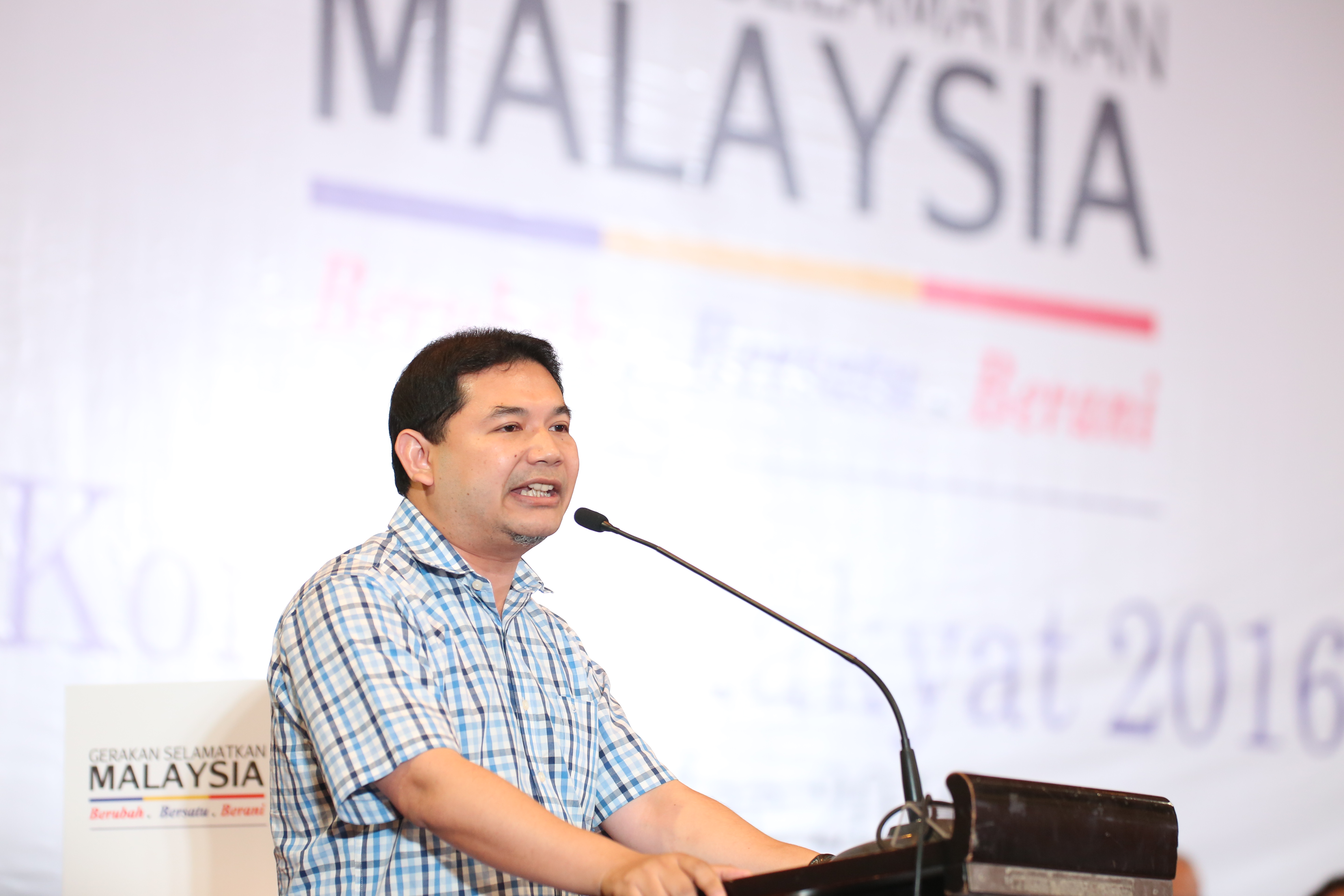 Rafizi menang kes saman NFC, mahkamah putuskan komen diberi adil