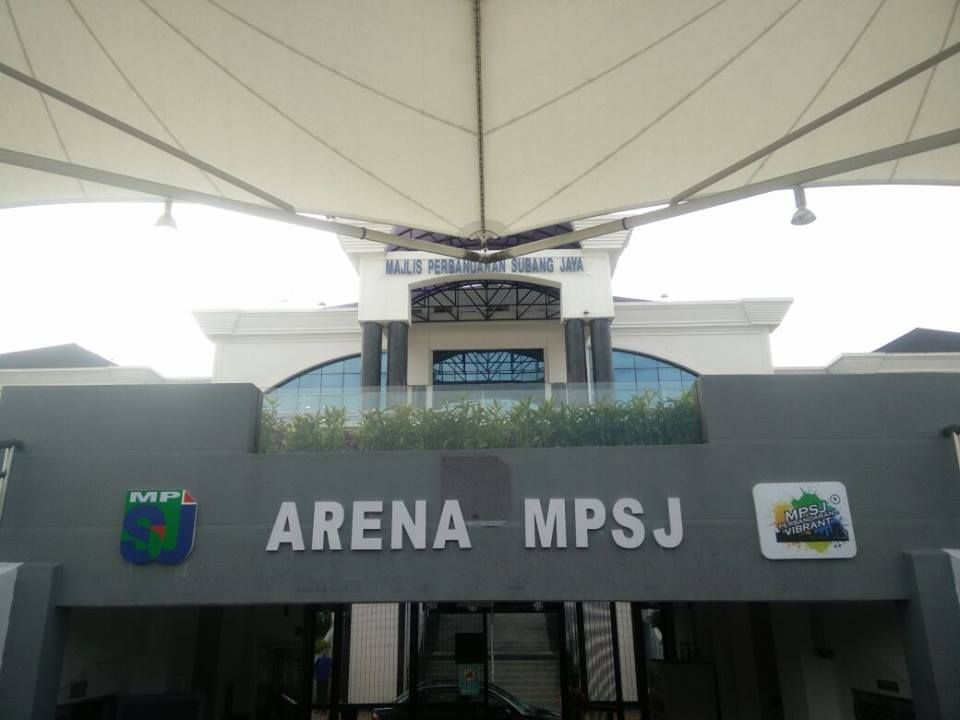 获国际足联认证 梳邦市会足球场启用