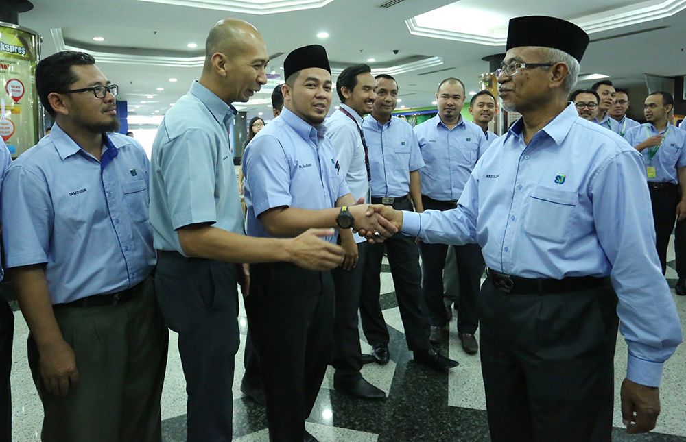 公共领域服务30载 梳邦市会副主席荣休