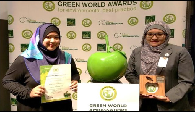 环保努力再受肯定  梳邦市会领绿色大使奖