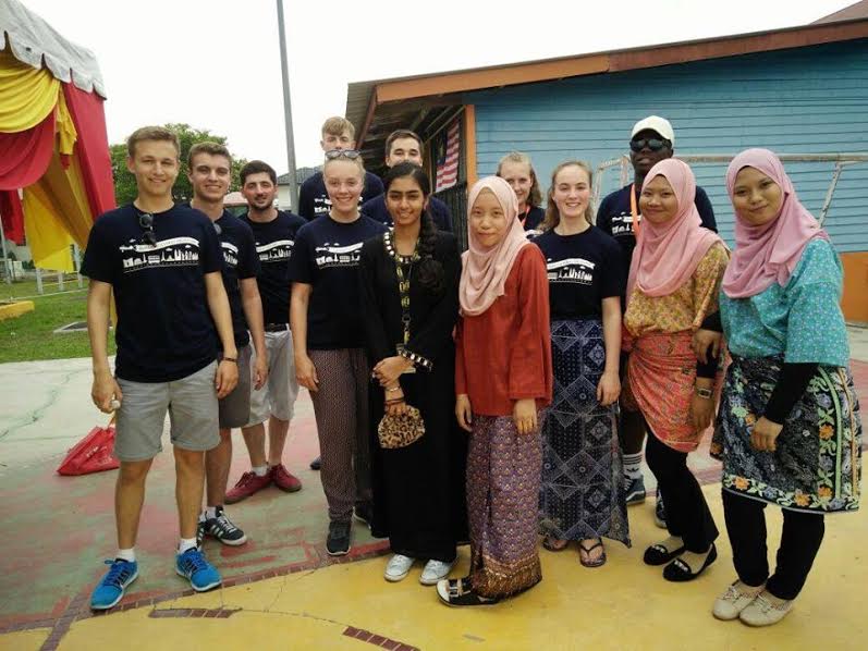 Lancaster University students experience Malaysian traditions