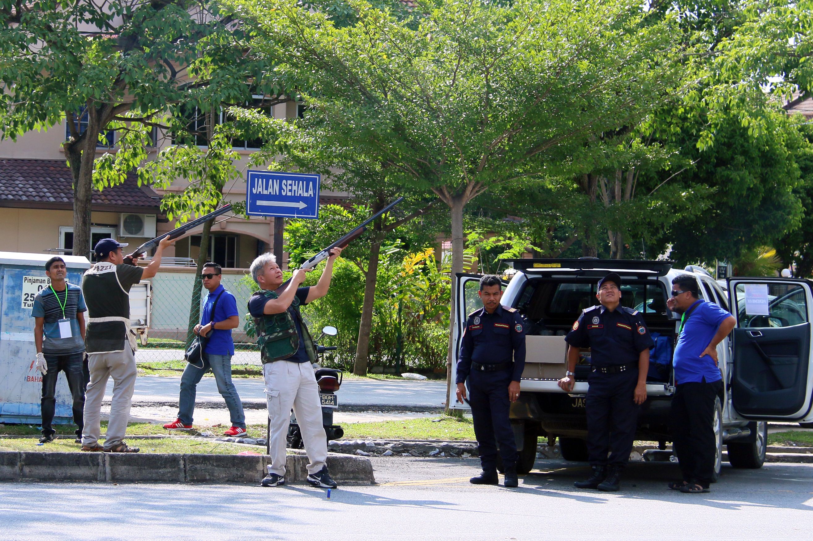 梳邦市会向乌雅“宣战”