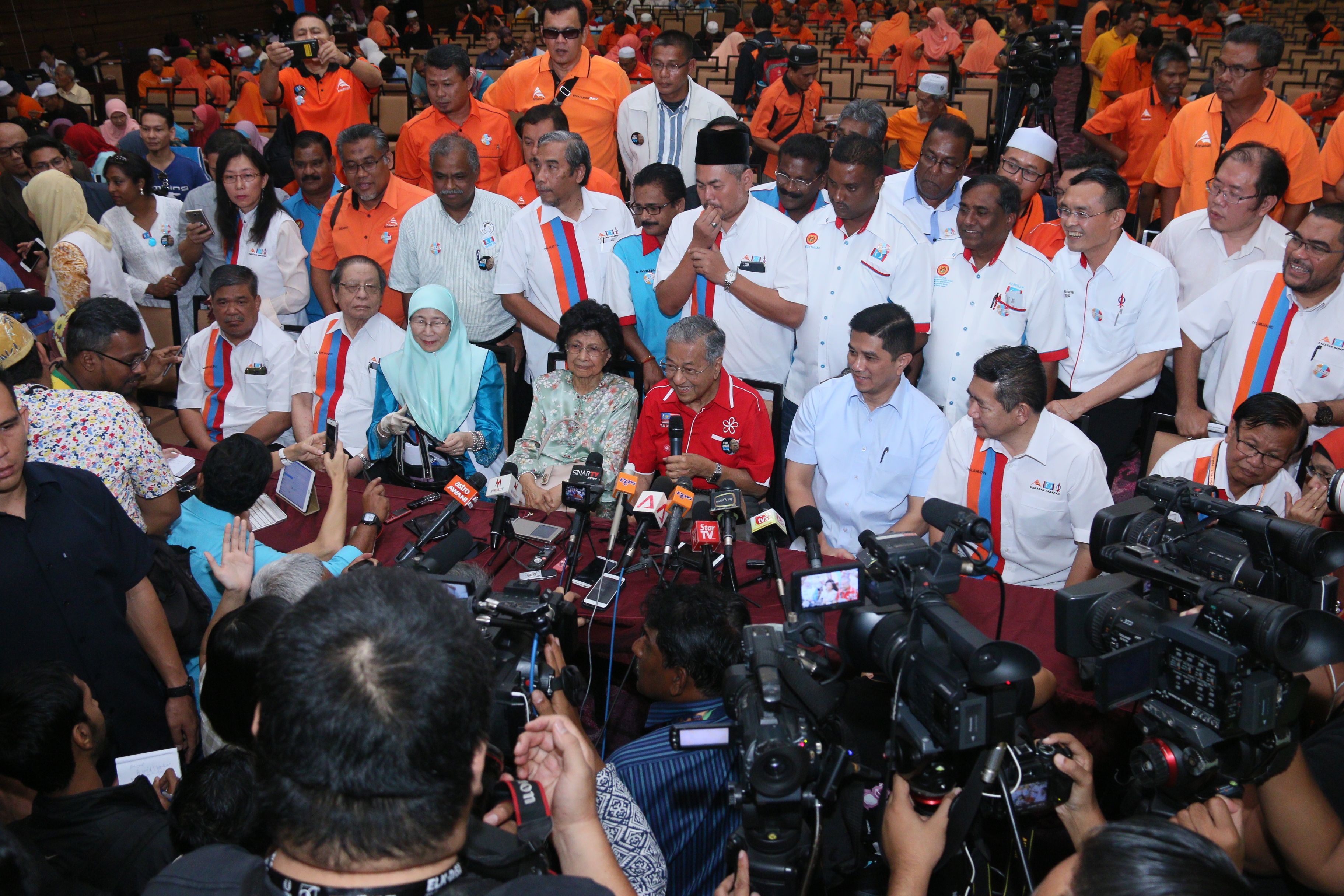 万众一心迎大选